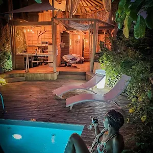 Chalet Konokora, Sainte-Anne (Grande-Terre)